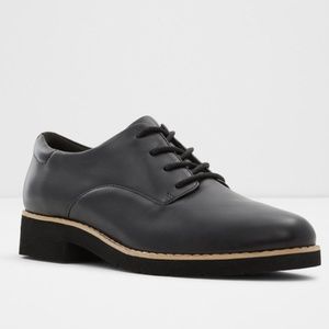 Women’s Aldo Lace Up Oxfords US10/41